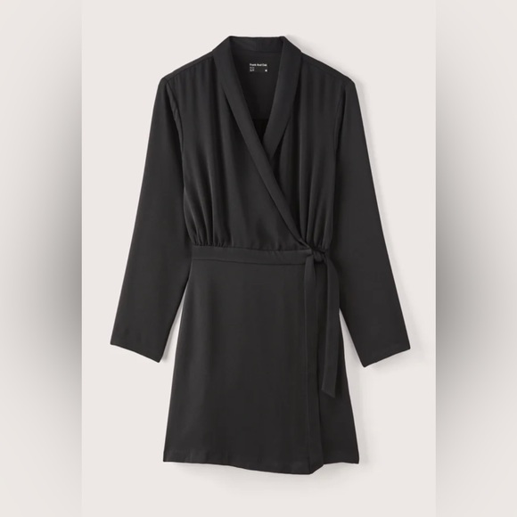 Frank & Oak The Wrap Satin Dress - Picture 5 of 9